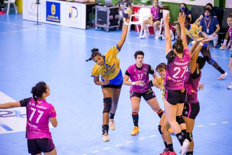 El Rocasa se mide este viernes en cuartos, a partir de las 20.00 horas, al Aula Valladolid / TA